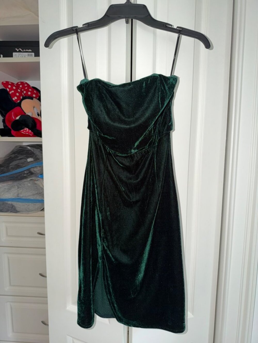 Lulus Emerald Green Velvet Cowl Neck Midi Dress Size S